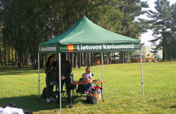 Startavo pirmosios Kauno (pietų) regiono moterų futbolo varžybos