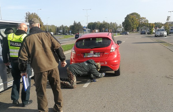 Aplinkosaugininkų ir policijos reidas Jonavoje: Ar vairuotojai sulaukė baudų?