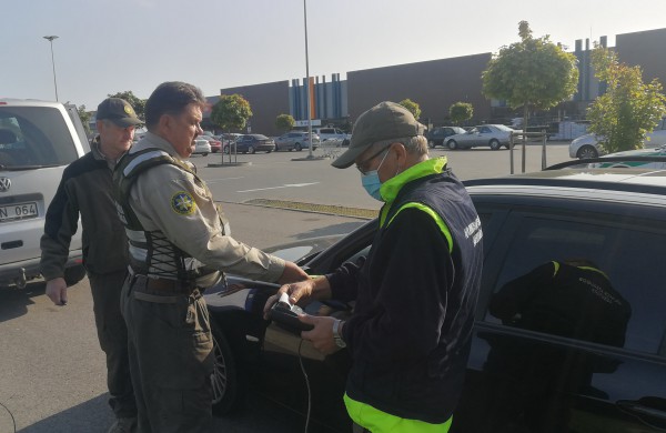 Aplinkosaugininkų ir policijos reidas Jonavoje: Ar vairuotojai sulaukė baudų?