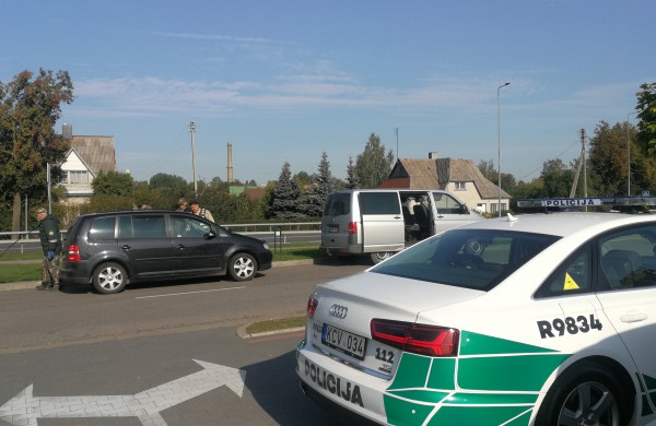 Aplinkosaugininkų ir policijos reidas Jonavoje: Ar vairuotojai sulaukė baudų?