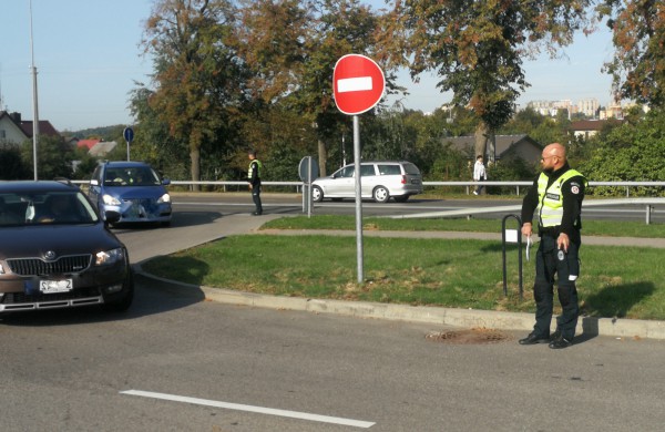 Aplinkosaugininkų ir policijos reidas Jonavoje: Ar vairuotojai sulaukė baudų?