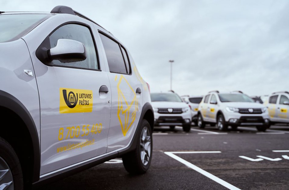 Mobilieji laiškininkai Lietuvą per dieną apvažiuoja 3 kartus