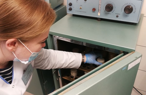 „Jonavos vandenys“ užtikrina vandens kokybę, atsiprašo dėl komunikacijos