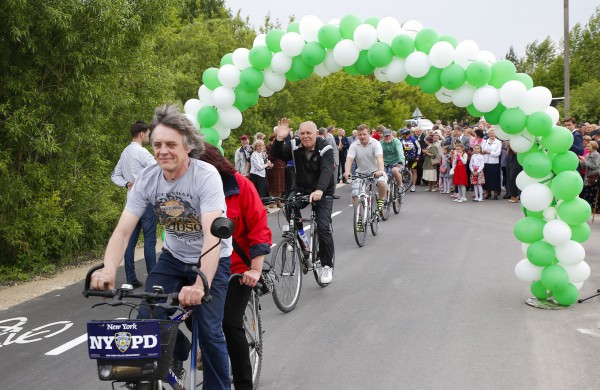 Vilius: Kodėl Laukagalių gatvėje esančiame dviračių ir pėsčiųjų take neįrengtas apšvietimas?