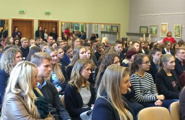 Jonavoje - etiketo žinovo Armino Lydekos viešnagė