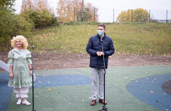 Jonavoje atidaryta dar viena vaikų žaidimų aikštelė