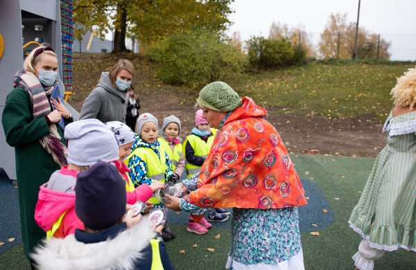 Jonavoje atidaryta dar viena vaikų žaidimų aikštelė