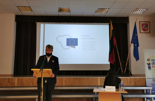 Senamiesčio gimnazijos mokinių debatai  ,,Į ką Europos Sąjunga investuoja Jonavoje? Aš žinau, o ar žinai Tu?”