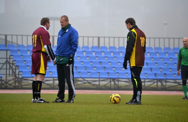 Pirmieji į finalą žengė „Sausumos pajėgų“ pirmoji komanda