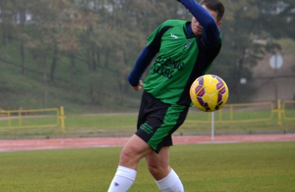 Pirmieji į finalą žengė „Sausumos pajėgų“ pirmoji komanda