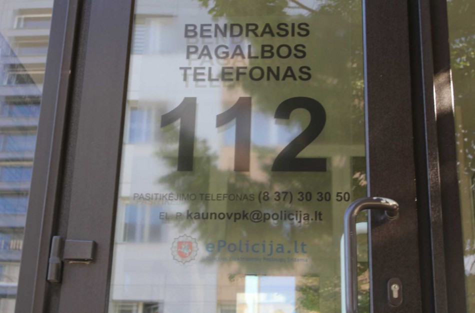 Jonavoje apšvarintas vilkikas 