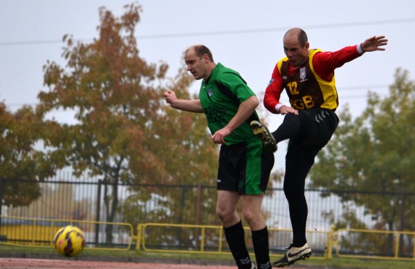 Pirmieji į finalą žengė „Sausumos pajėgų“ pirmoji komanda