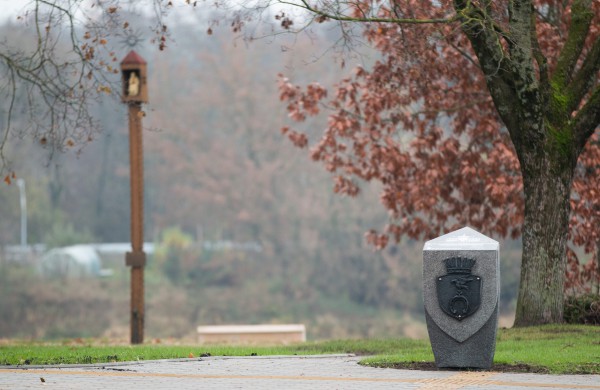 Jonavoje pažymėta buvusios dvaro sodybos vieta