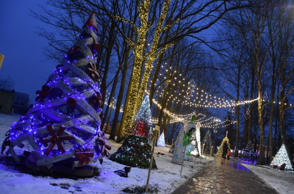 Bus kuriamas Kalėdinių eglučių miestelis