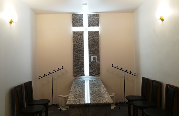 Atsinaujinę „Užuojautos namai“ pasirengę sunkią valandą padėti išlydėti artimuosius