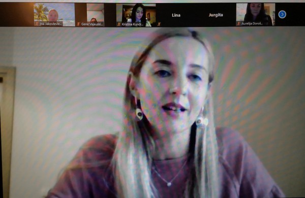 Virtuali paskaita tėvams  Justino Vareikio progimnazijoje