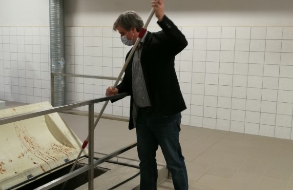 „Jonavos vandenys“ išvalė vandens gręžinius, tęs dezinfekciją 