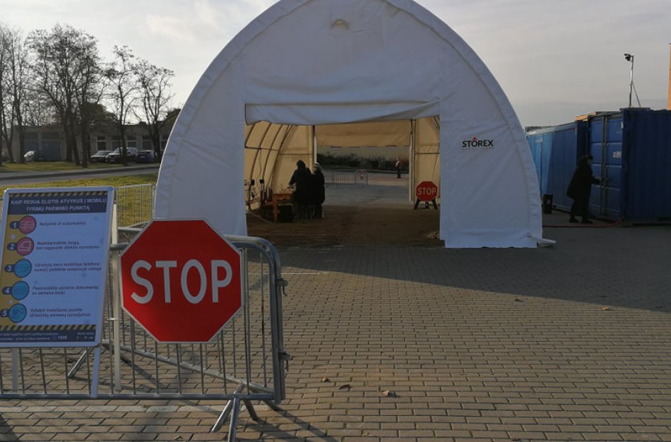 Viešojoje erdvėje - ,,melagienos" apie Jonavoje veikianti mobilųjį koronaviruso testavimo punktą