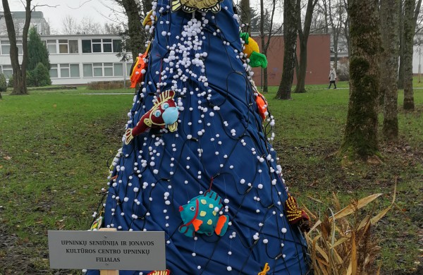 Darbai pačiame įkarštyje – aiškėja, kaip pasipuoš miesto eglė ir naujas tiltas