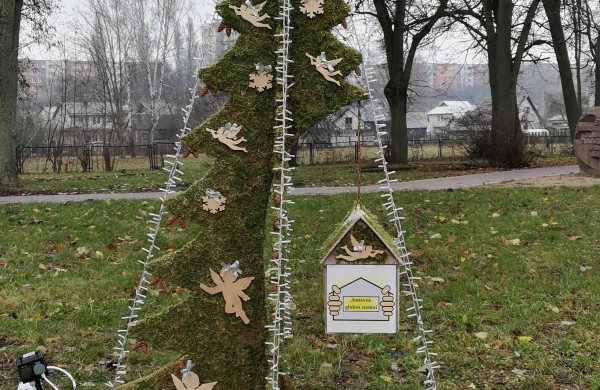 Darbai pačiame įkarštyje – aiškėja, kaip pasipuoš miesto eglė ir naujas tiltas