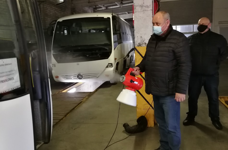 Bendrovėje „Jonavos autobusai“ naujas dezinfekavimo įrenginys