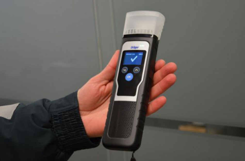 ,,Audi" vairuotojas nusprendė, kad sunkus girtumas - ne kliūtis sėsti prie vairo