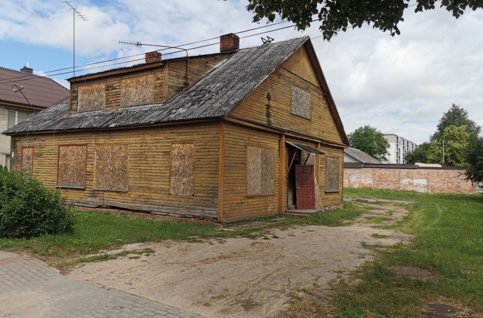 Skelbiamas turtinio komplekso, esančio Panerių g. 7, Jonava, pardavimo pakartotinis aukcionas