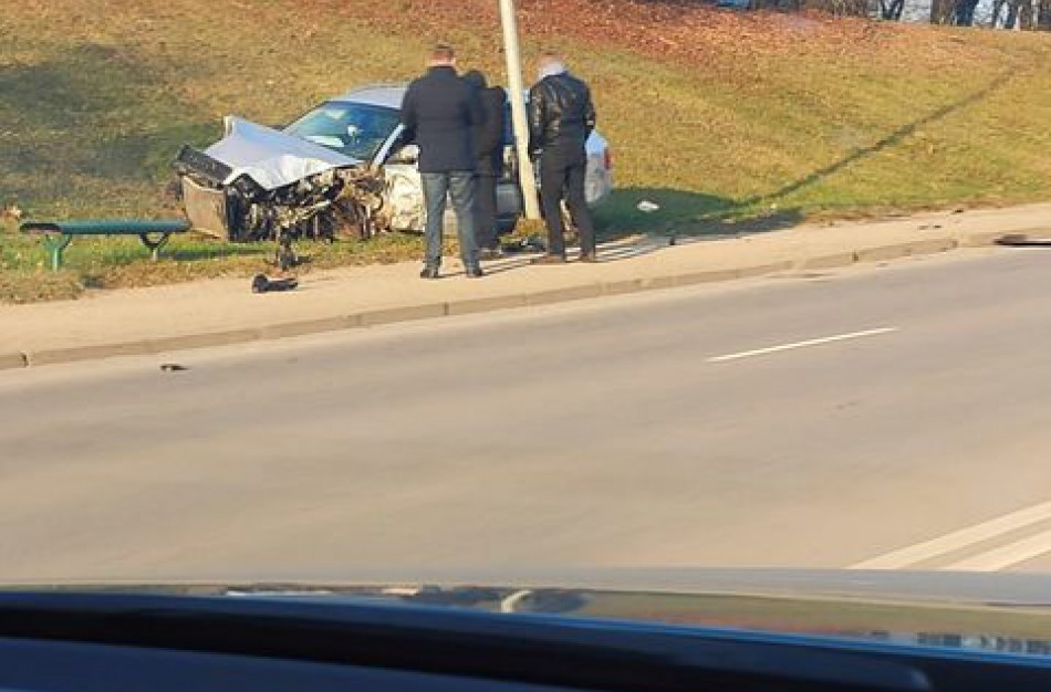 J. Basanavičiaus gatvėje - trijų automobilių susidūrimas: vienas vairuotojas - neblaivus