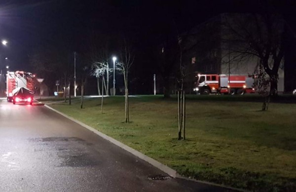 Prie Jonavos tilto - gelbėjimo tarnybų sujudimas: pranešta apie galimai nušokti ketinantį žmogų