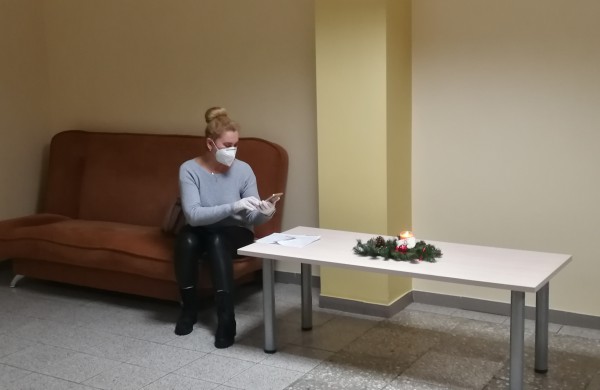 Covid-19 vakcina jau Jonavoje: paskiepyta pirmoji jonavietė