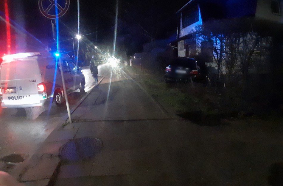 Patvirtinta: kavinę - barą ,,Svaja" taranavęs ,,BMW" vairuotojas buvo neblaivus