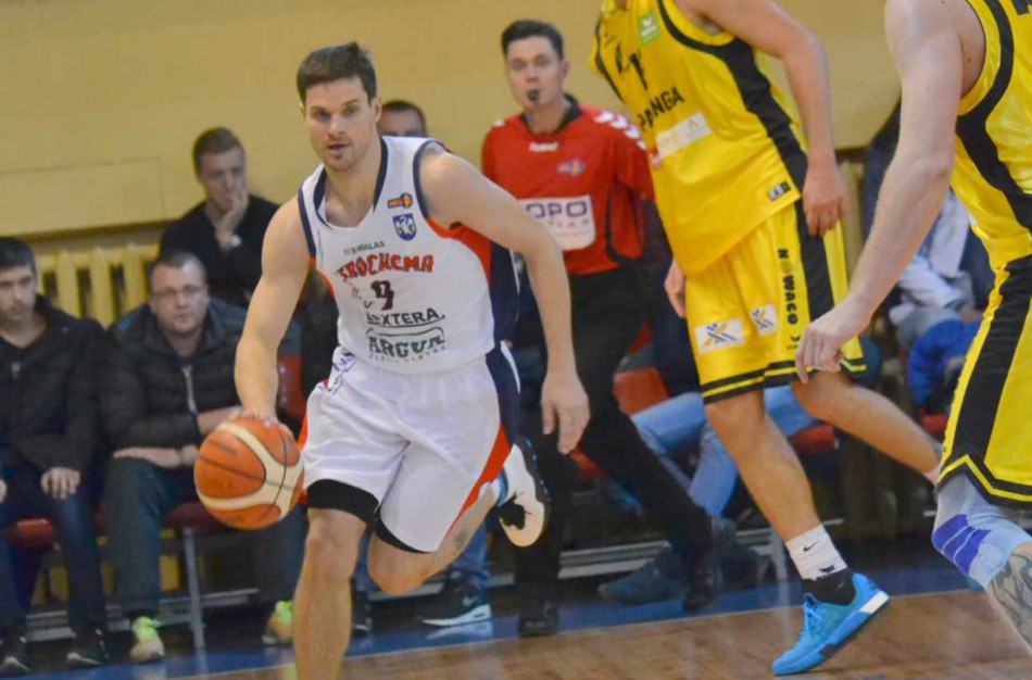 Antroje rungtynių pusėje „Petrochema-Dextera“ tritaškių lavina palaužė panevėžiečius