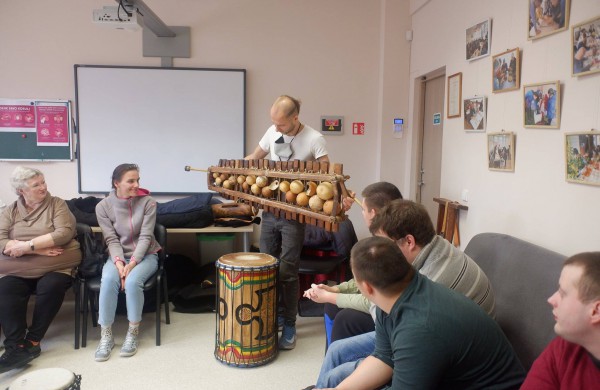 VLC projekto užbaigimui – finalinė Bendruomenių daina „Kol kartu“