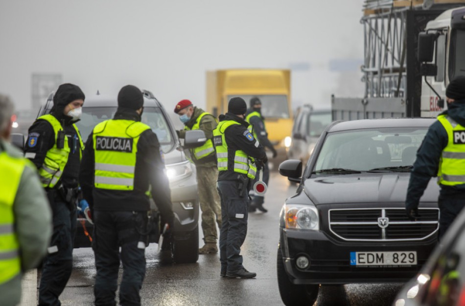 VRM: policija artimiausiu metu pateiks planą dėl judėjimo ribojimų kontrolės
