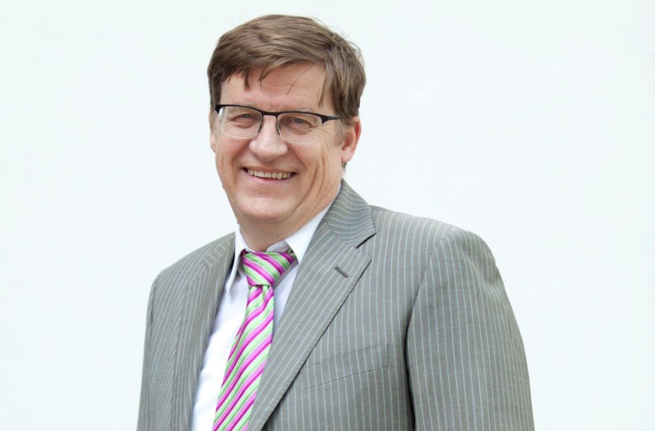 L. Slušnys: jei vaikas per pamokas žaidžia kompiuterinius žaidimus, neužsipulkite jo