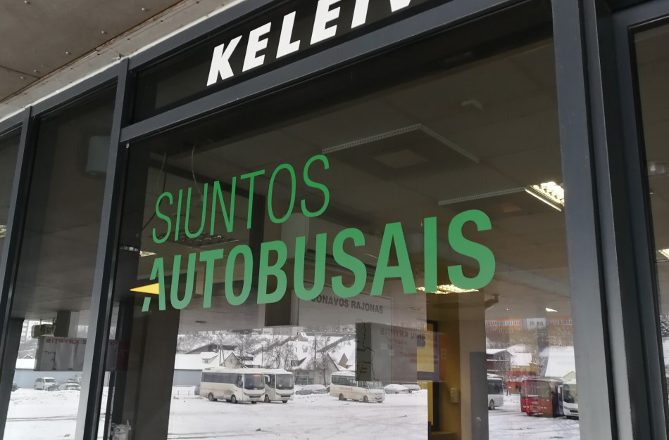 „Jonavos autobusai“ plečia paslaugų spektrą siuntų išvežimo srityje: siuntos pasieks kaimus