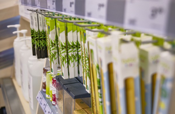 „Rimi“ pirmasis iš prekybos tinklų Baltijos šalyse pradeda prekybą nepakuotomis švaros ir higienos prekėmis