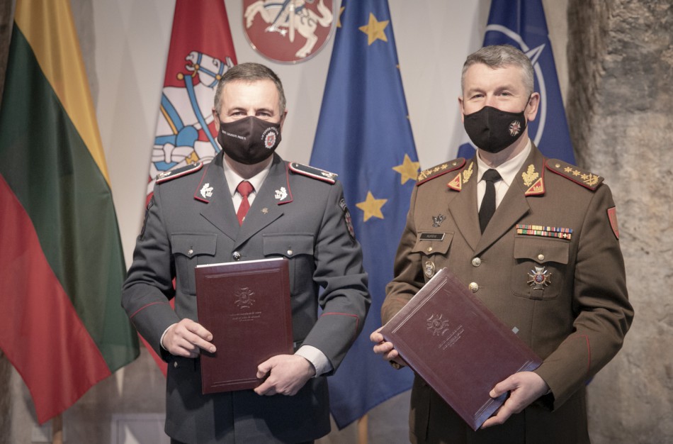 Pasirašyta Lietuvos kariuomenės ir Lietuvos Policijos bendradarbiavimo sutartis