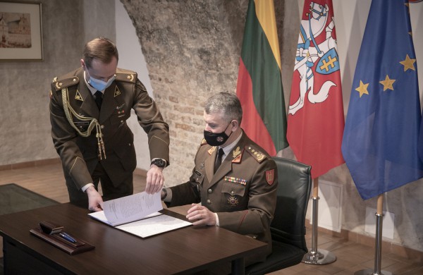 Pasirašyta Lietuvos kariuomenės ir Lietuvos Policijos bendradarbiavimo sutartis