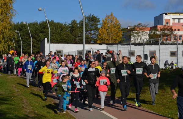 Jonavoje antrasis labdaringas bėgimas „Man rūpi“ abejingų nepaliko