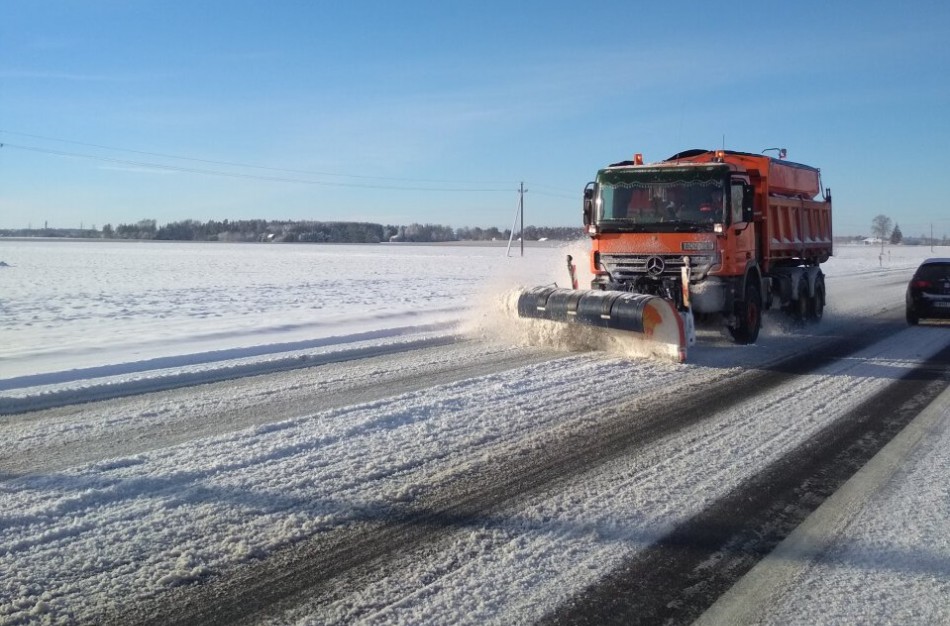 AB "Kelių priežiūra": Snygis baigėsi – situacija keliuose stabilizavosi