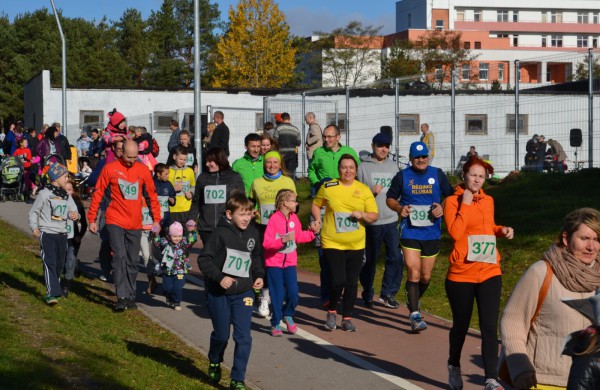 Jonavoje antrasis labdaringas bėgimas „Man rūpi“ abejingų nepaliko