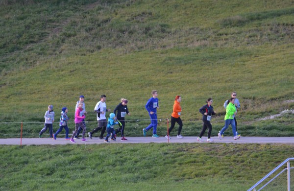 Jonavoje antrasis labdaringas bėgimas „Man rūpi“ abejingų nepaliko
