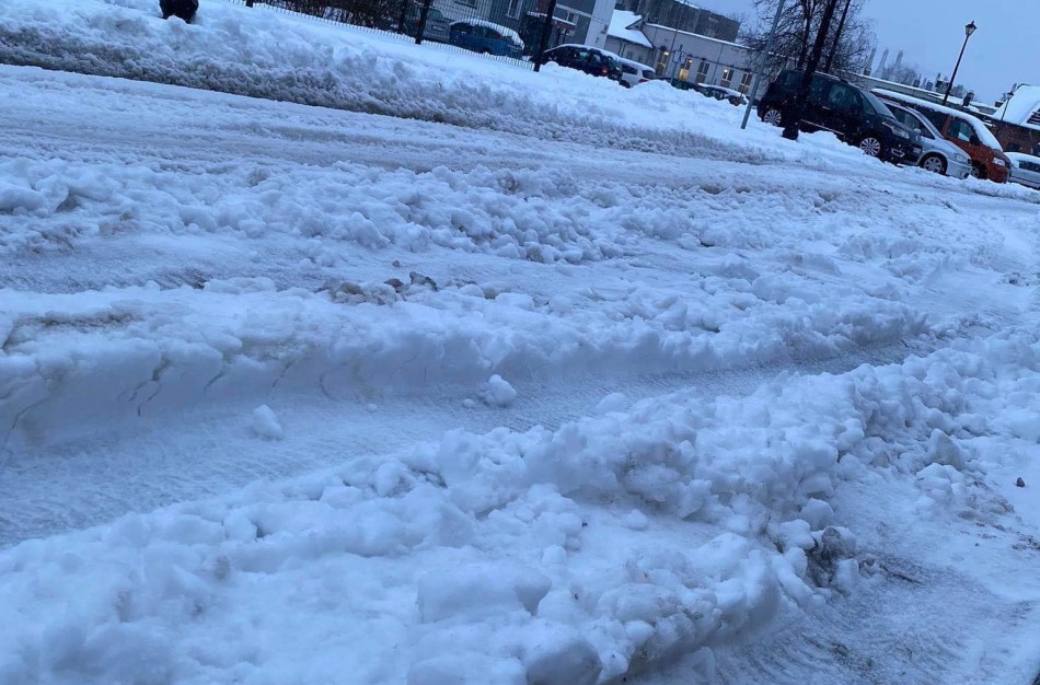 Skaitytoja: ,,Kiek dar tęsis ,,Dakaras" Vilniaus gatvėje?" 