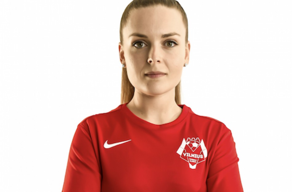 Tarp Lietuvos futbolo apdovanojimų nominantų - ir jonavietė K. Kulbytė: kviečiame palaikyti balsuojant