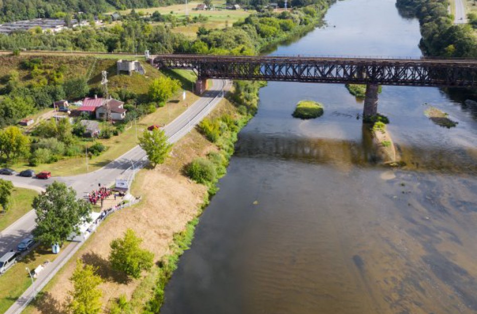Tilto remonto metu bus ribojamas eismas Panerių gatve