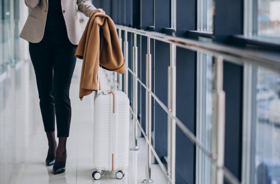 Nuo pirmadienio keliautojams – naujos procedūros, raginama pasiruošti