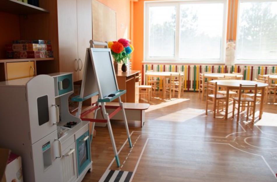 Švietimo įstaigų darbuotojų testai parodė – kas ketvirtas persirgęs