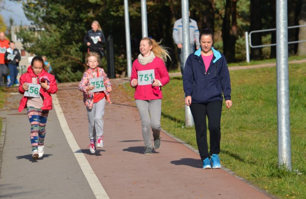 Jonavoje antrasis labdaringas bėgimas „Man rūpi“ abejingų nepaliko