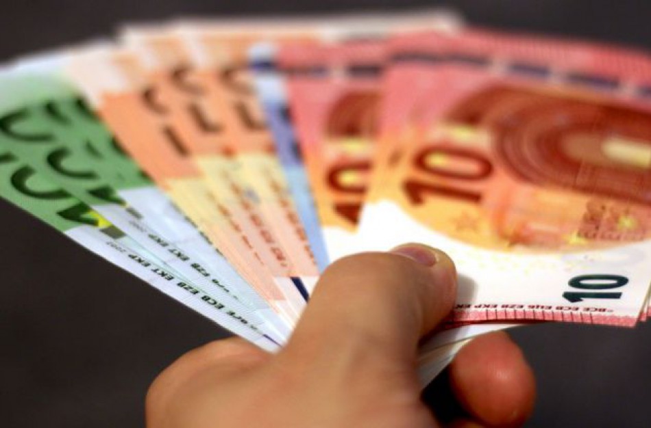 Antrojo paketo subsidijos: labiausiai nukentėjusiems verslams bus paskirstyta 70 mln. Eur